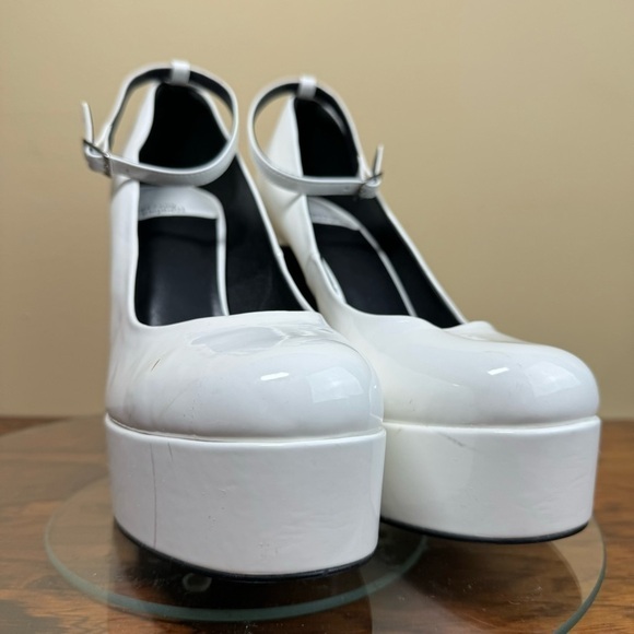 Jeffrey Campbell Okurr Ankle Strap Platform Pump - Picture 6 of 16